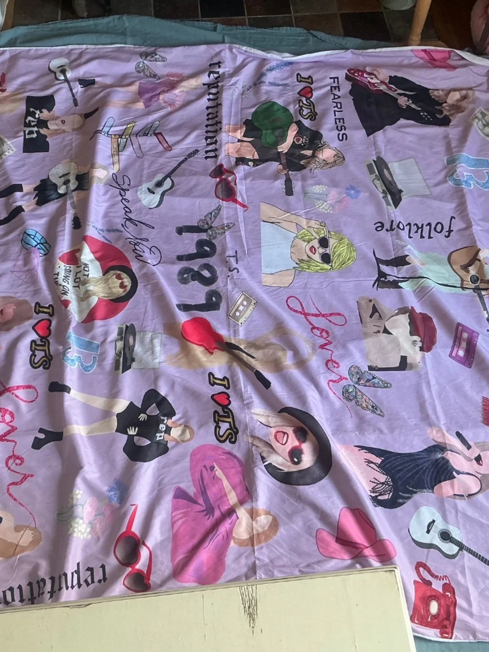 NWOT Taylor Swift Folklore Inspired Queen Duvet Cover & 2 Shams